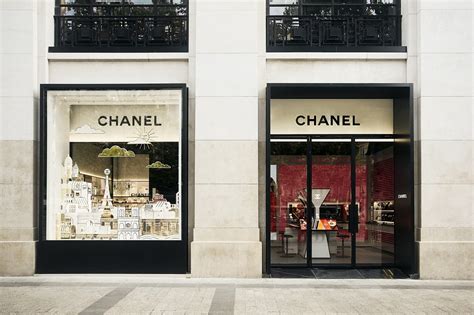 champs elysees shops chanel|luxury shops in champs elise.